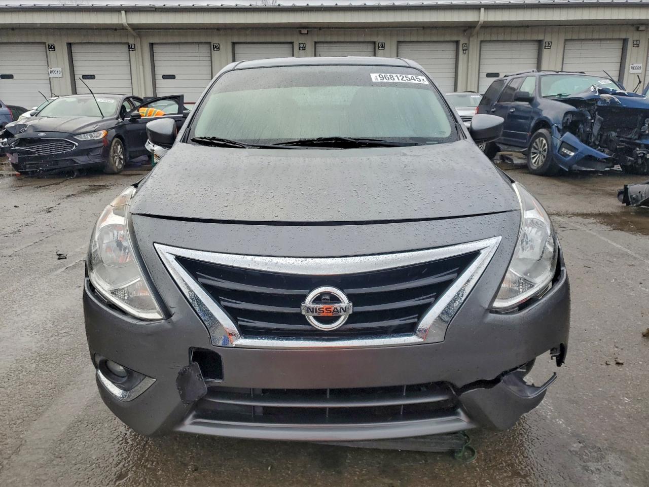 2019 NISSAN VERSA S photo 5