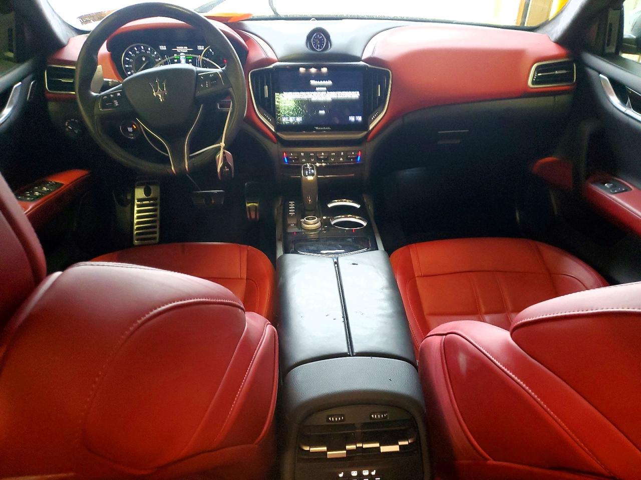 2023 MASERATI GHIBLI MODENA photo 8