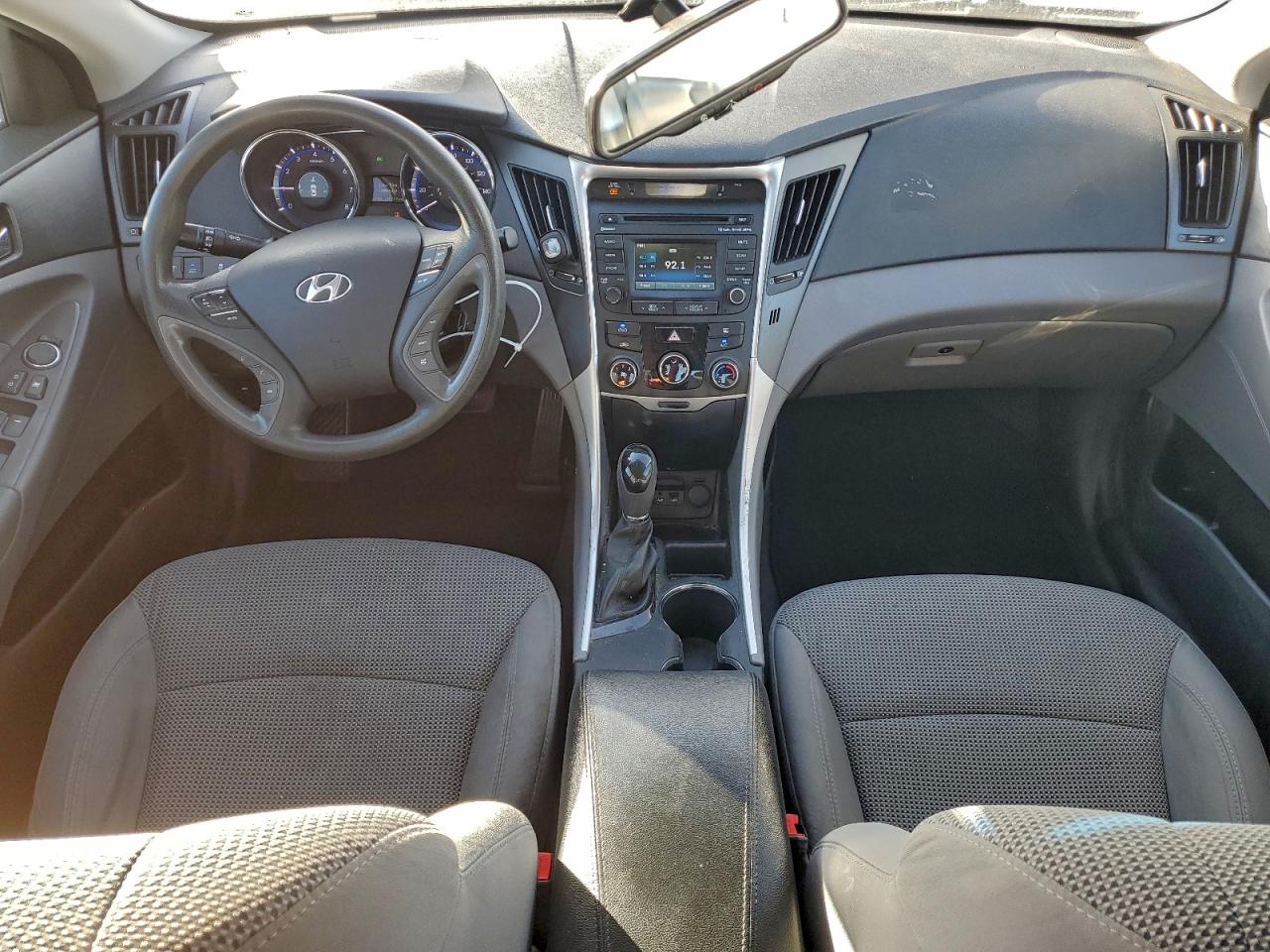 2014 HYUNDAI SONATA GLS photo 15