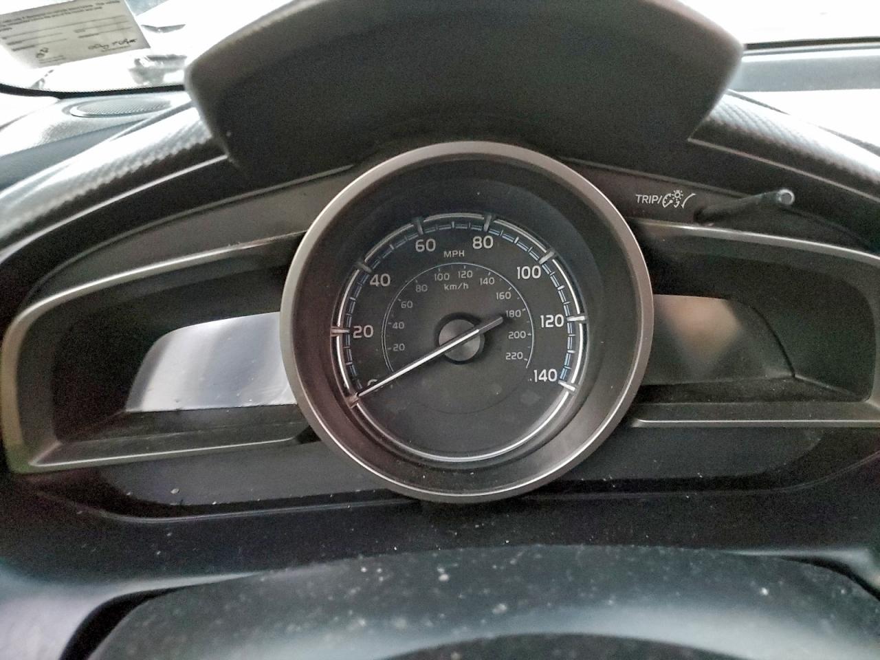 2019 TOYOTA YARIS L photo 9
