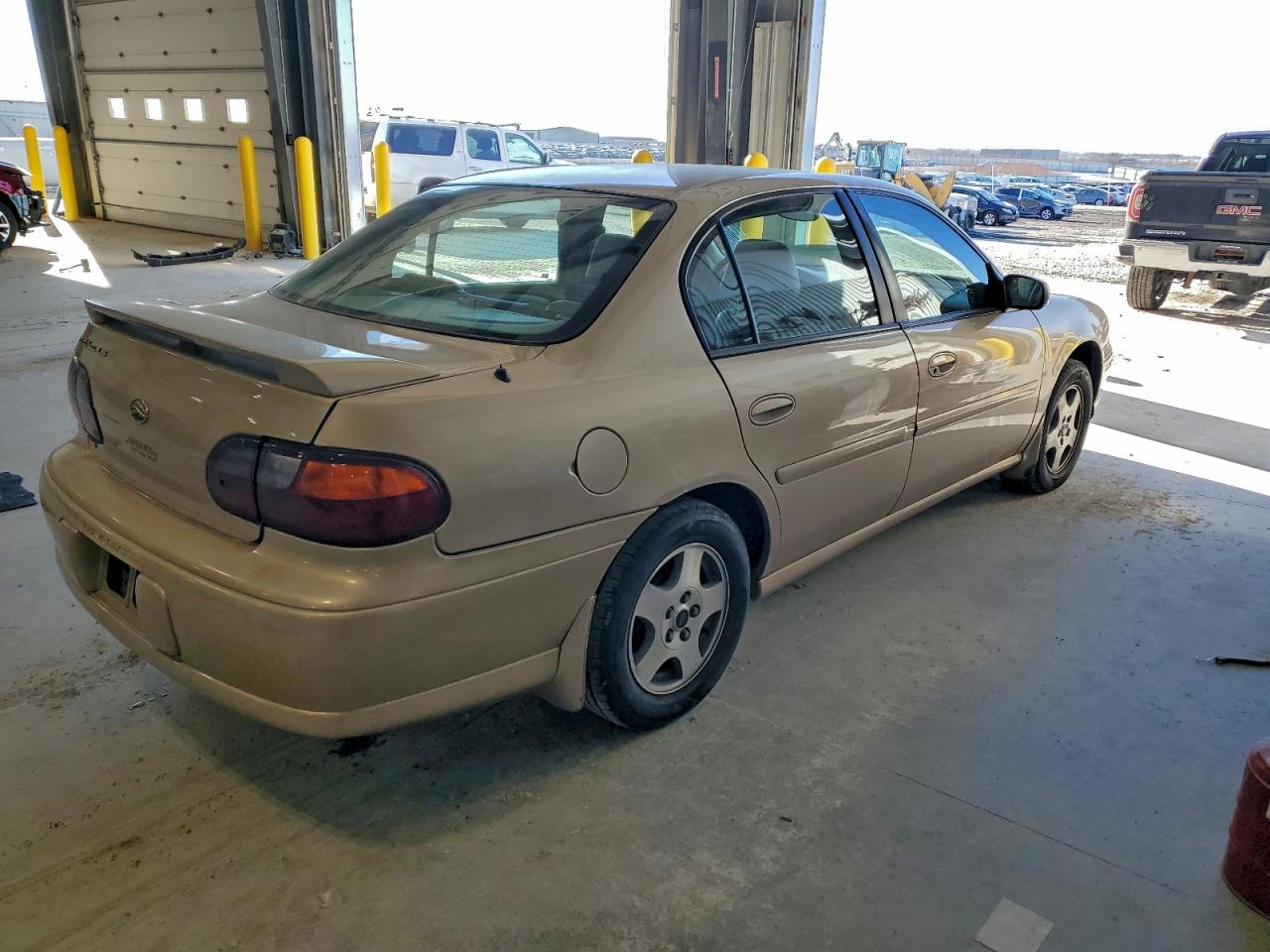 2002 CHEVROLET MALIBU LS photo 3