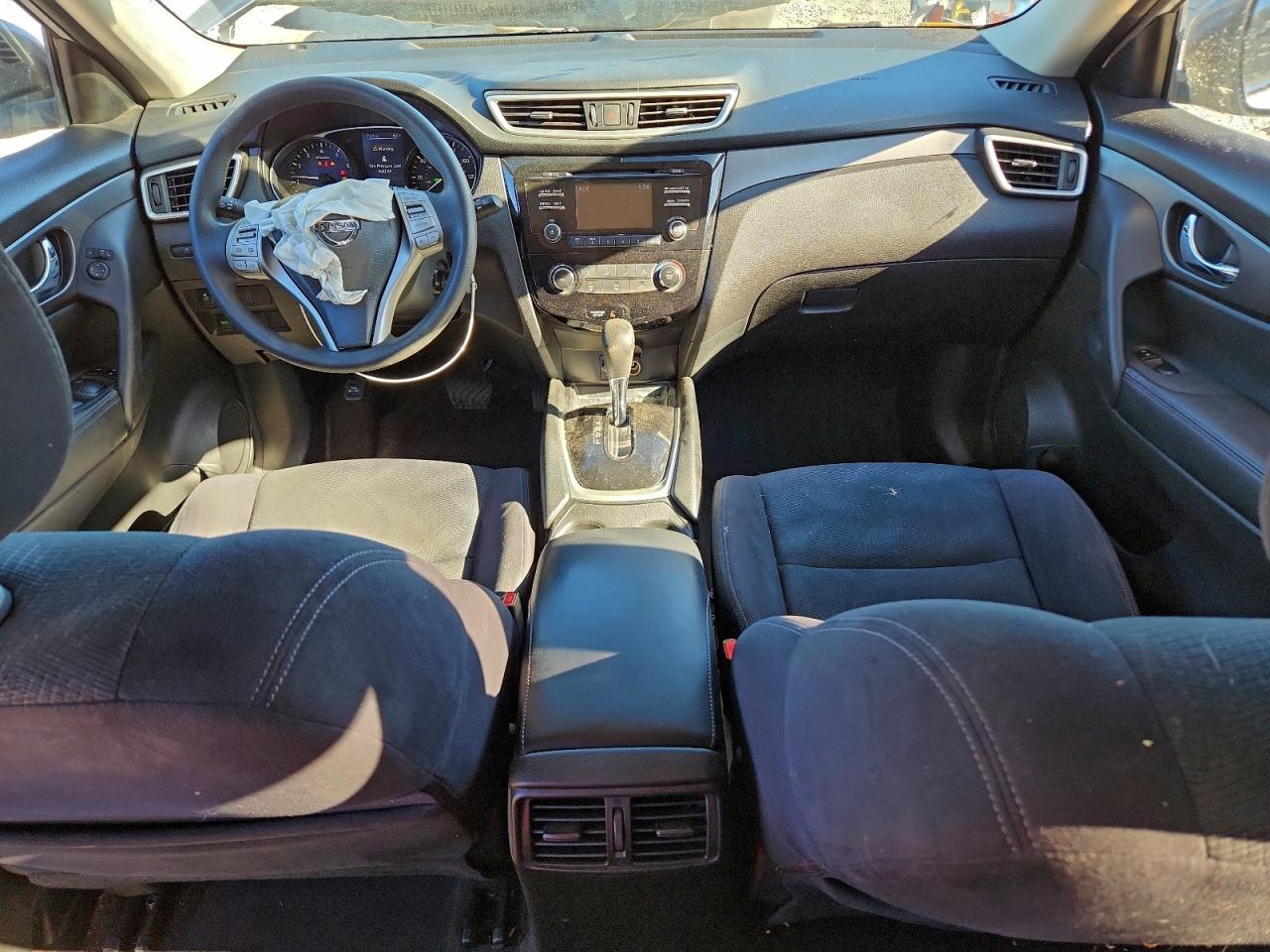 2016 NISSAN ROGUE S photo 8