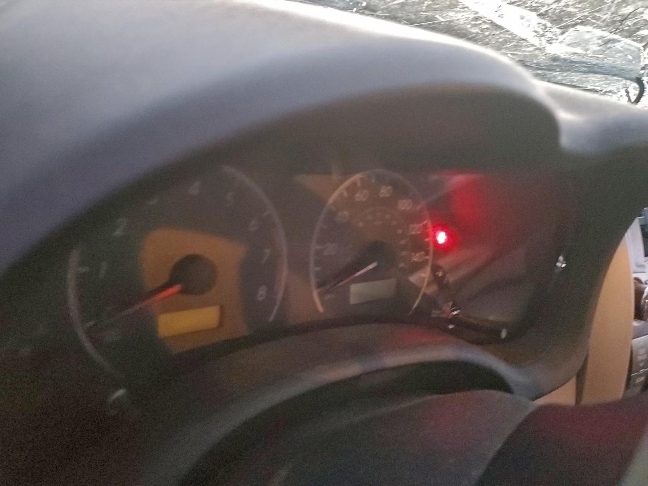 2011 TOYOTA COROLLA BASE photo 9