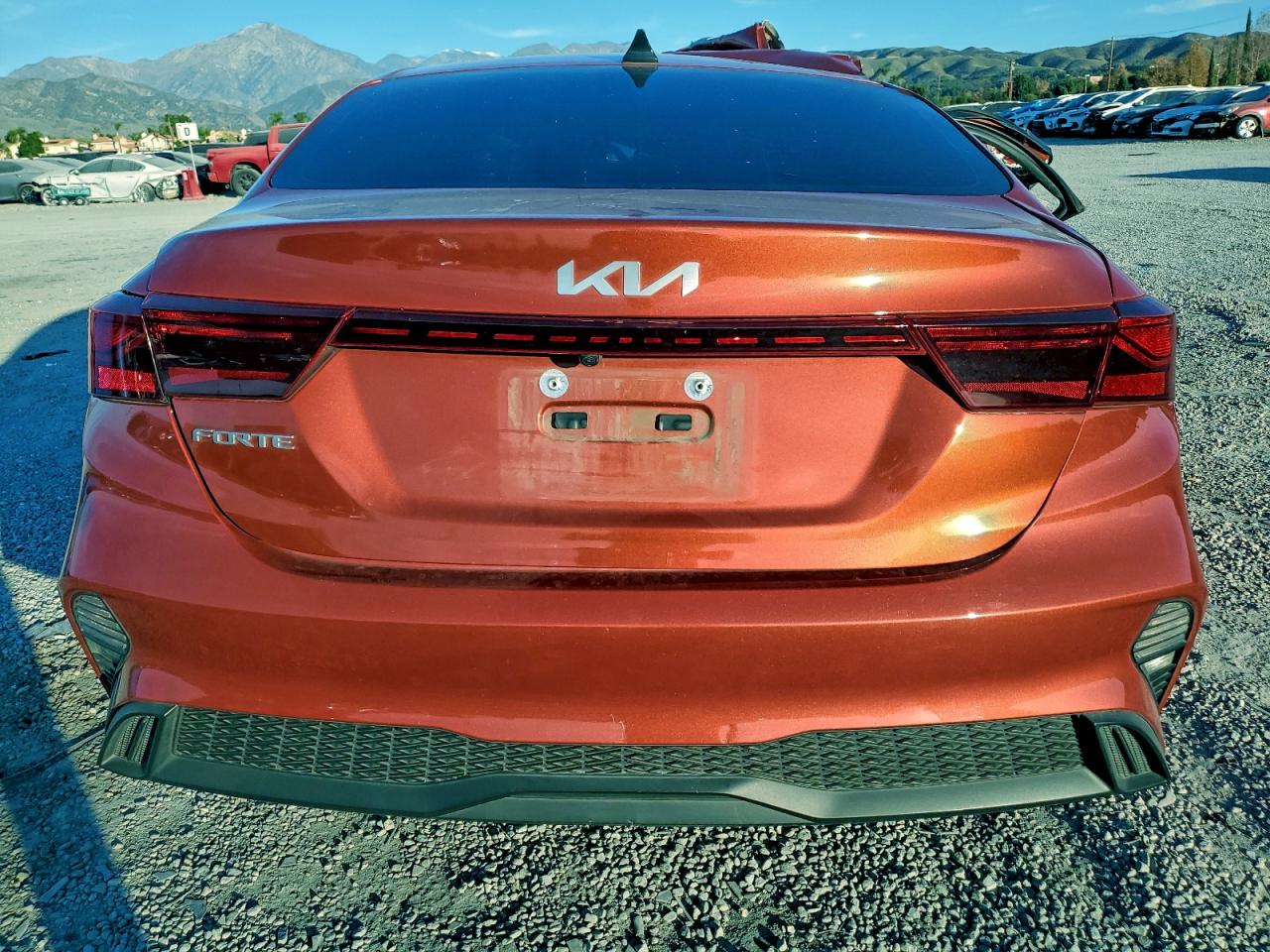 2023 KIA FORTE LX photo 6