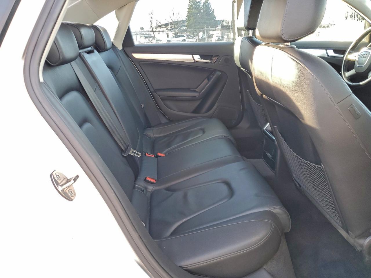 2010 AUDI A4 PREMIUM photo 10
