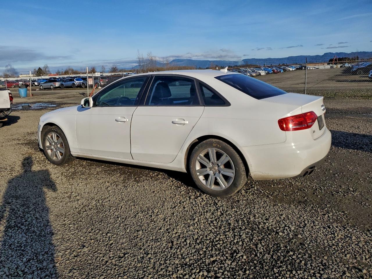 2010 AUDI A4 PREMIUM photo 2