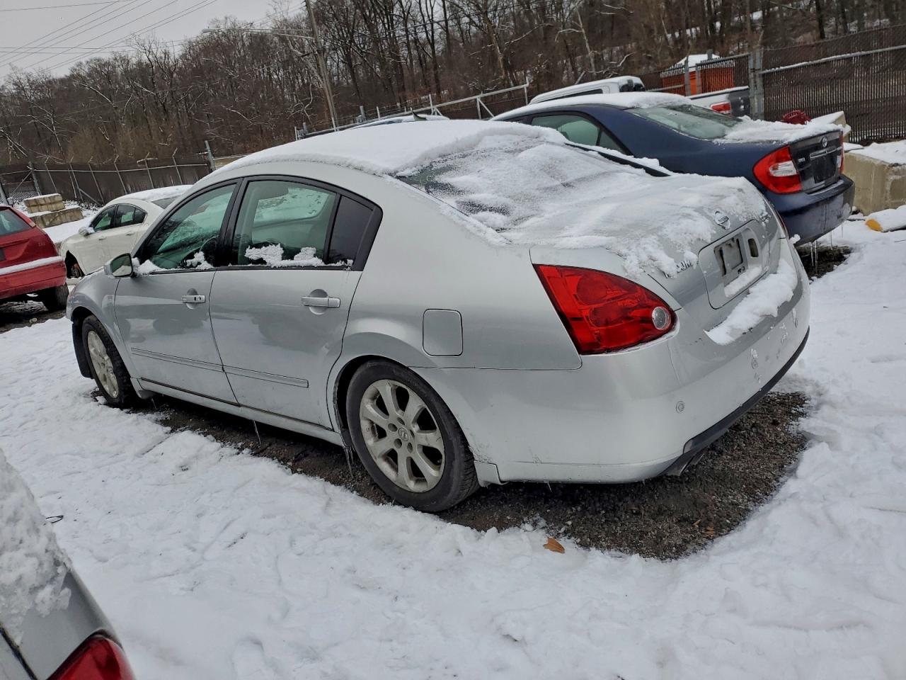 2007 NISSAN MAXIMA SE photo 2