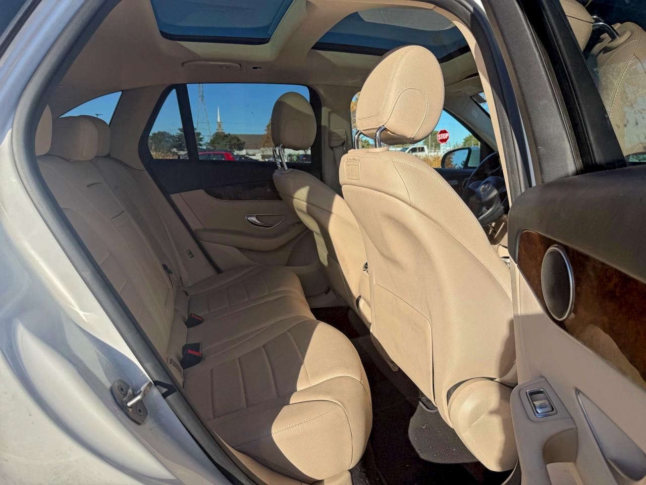 2018 MERCEDES-BENZ GLC 300 photo 6