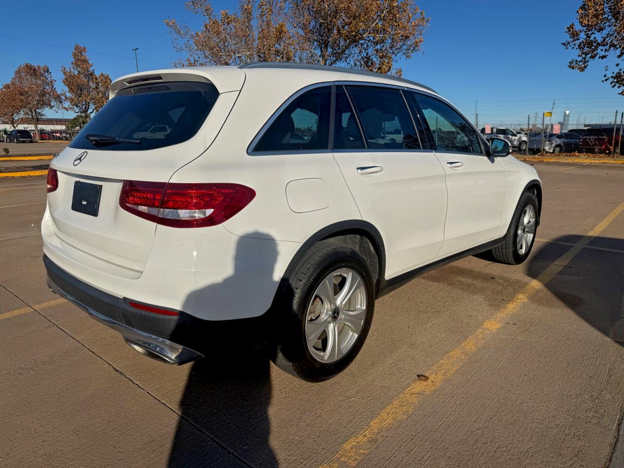 2018 MERCEDES-BENZ GLC 300 photo 4