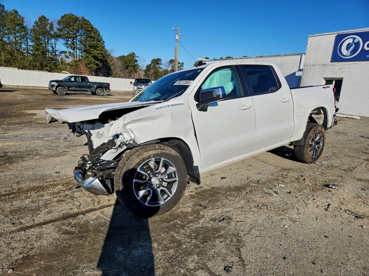 2025 CHEVROLET SILVERADO