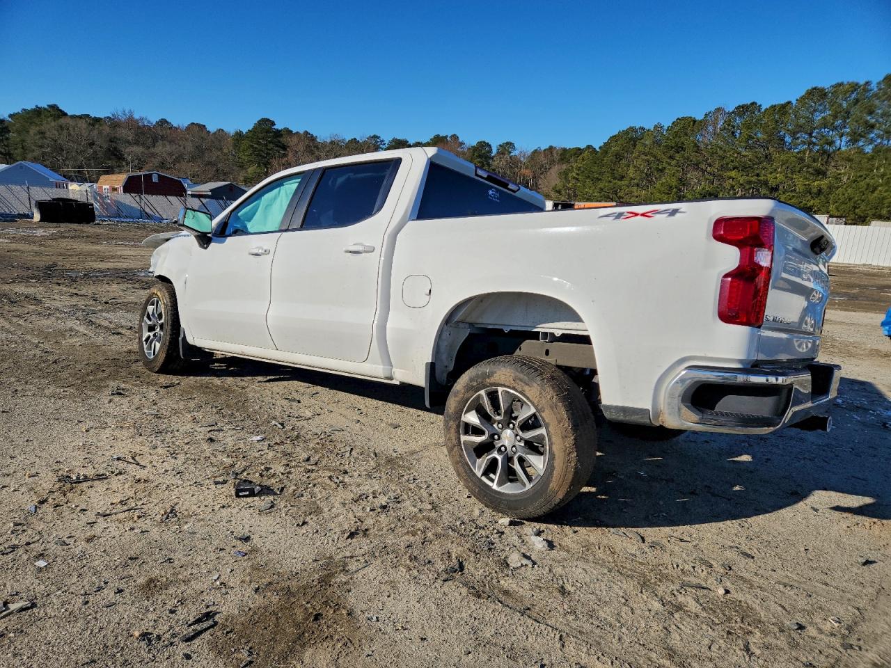 2025 CHEVROLET SILVERADO K1500 LT-L photo 2
