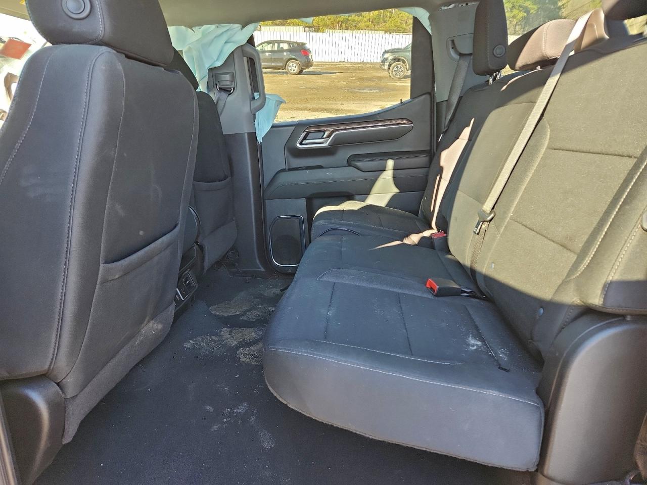 2025 CHEVROLET SILVERADO K1500 LT-L photo 10