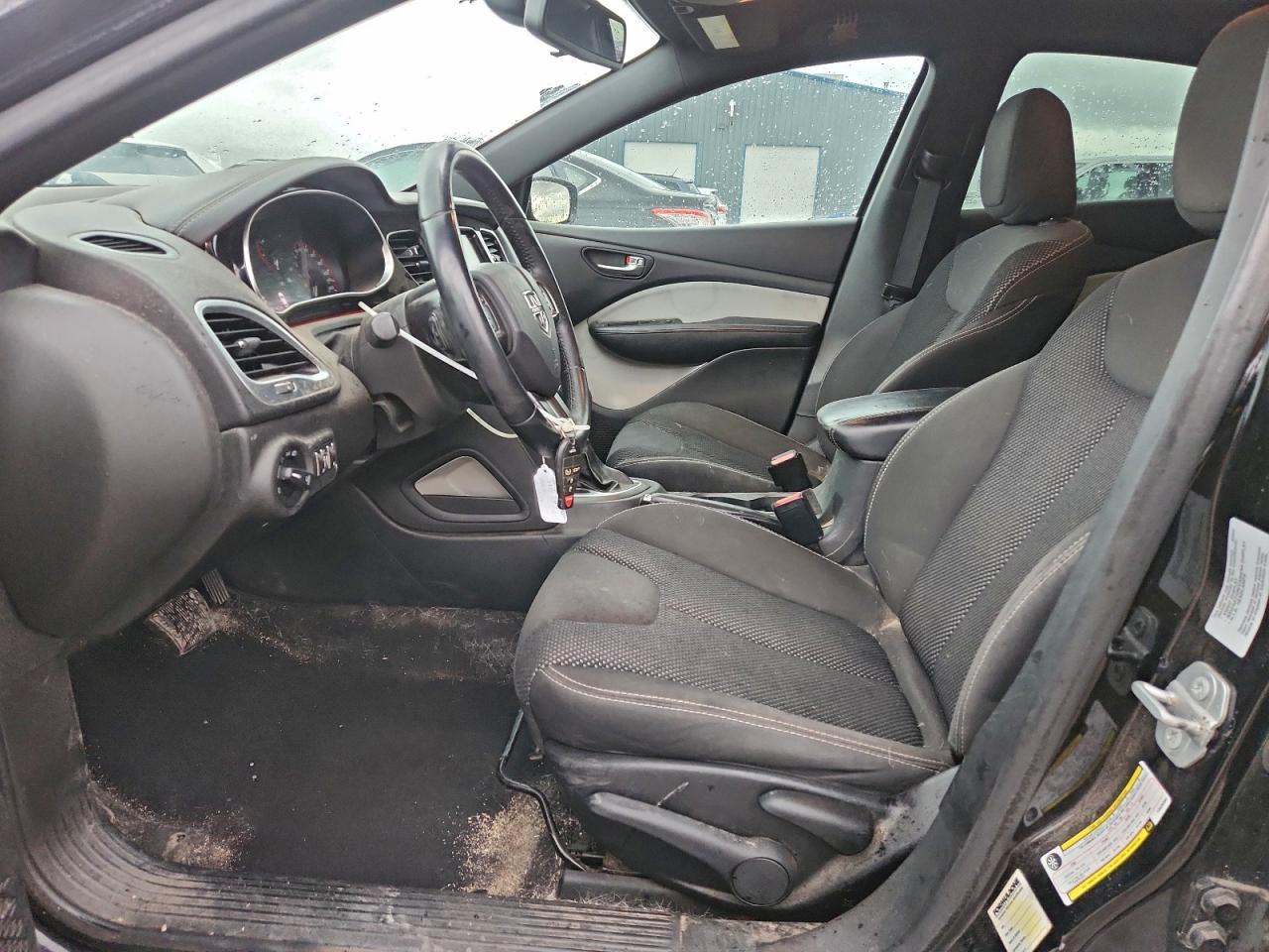 2015 DODGE DART SXT photo 7