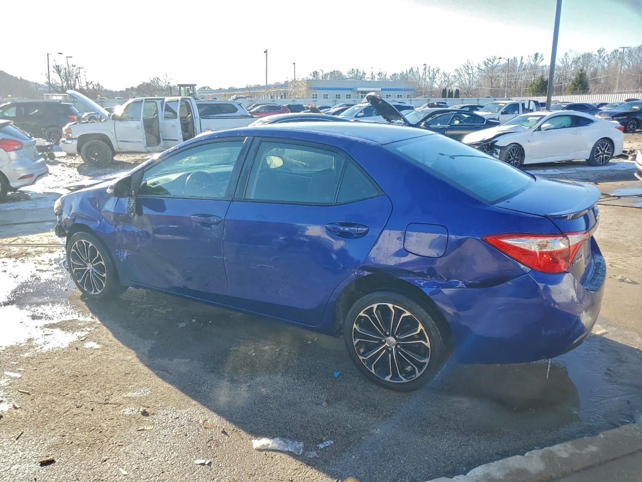 2016 TOYOTA COROLLA S PLUS photo 2