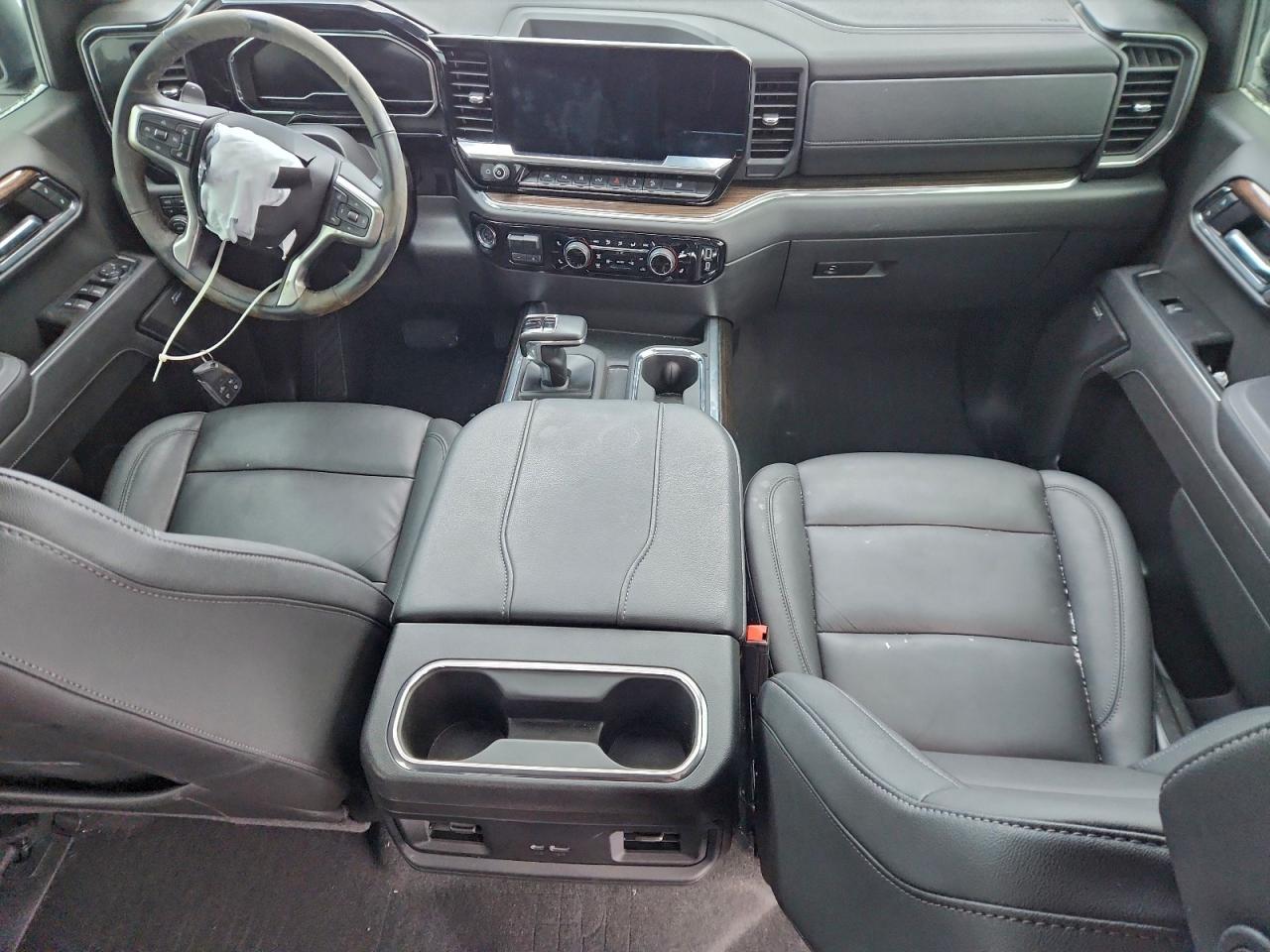 2025 CHEVROLET SILVERADO K1500 LT TRAIL BOSS photo 8