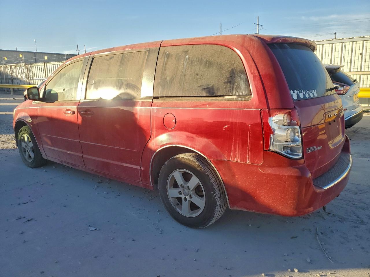 2012 DODGE GRAND CARAVAN SE photo 2