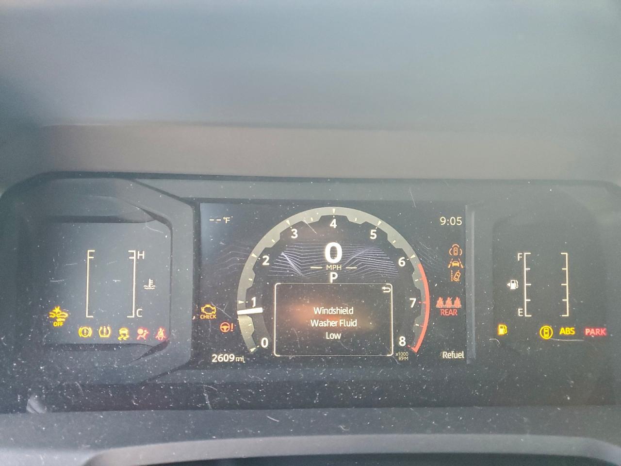 2025 TOYOTA TACOMA DOUBLE CAB photo 9