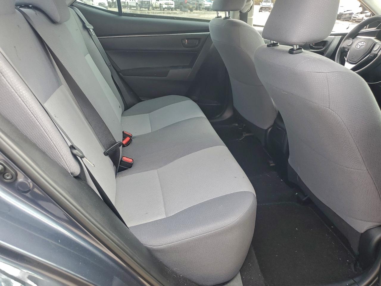 2015 TOYOTA COROLLA L photo 10