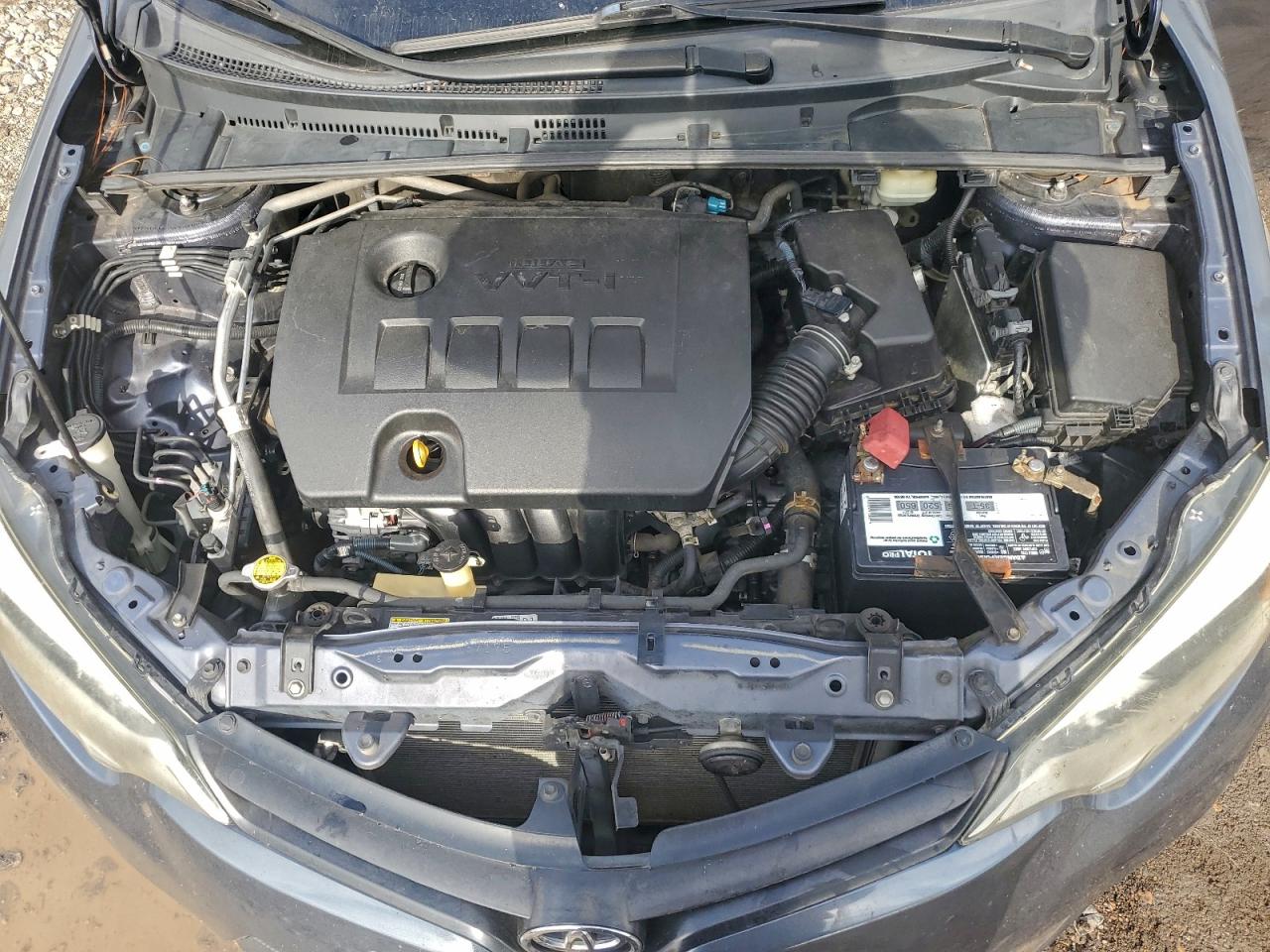 2015 TOYOTA COROLLA L photo 11