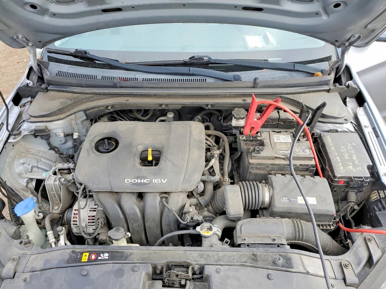2017 HYUNDAI ELANTRA SE photo 11