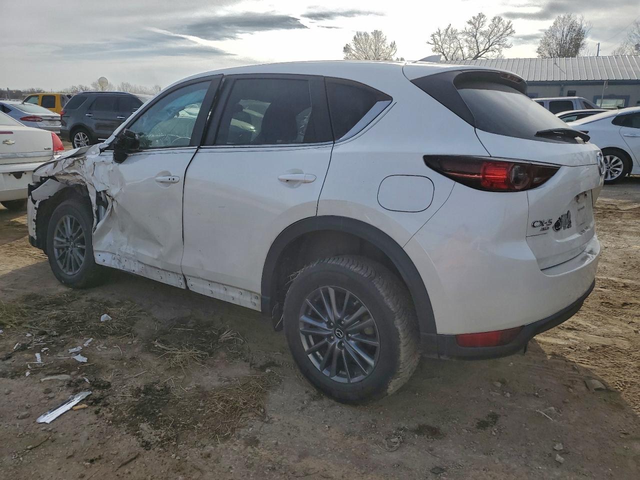 2020 MAZDA CX-5 TOURING photo 2