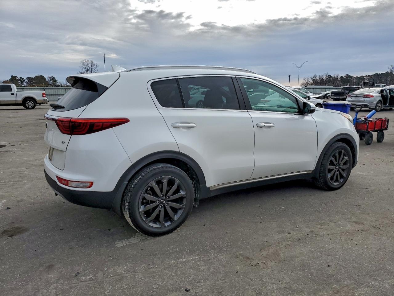 2019 KIA SPORTAGE EX photo 3