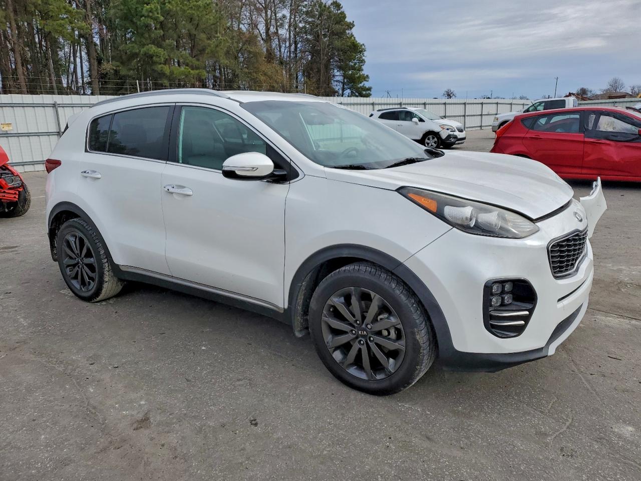 2019 KIA SPORTAGE EX photo 4