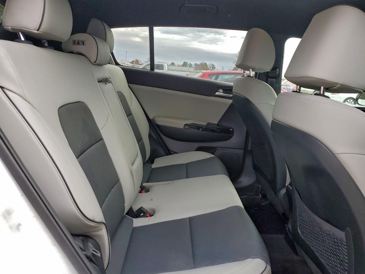 2019 KIA SPORTAGE EX photo 11