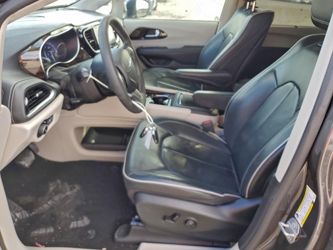 2023 CHRYSLER PACIFICA LIMITED photo 7