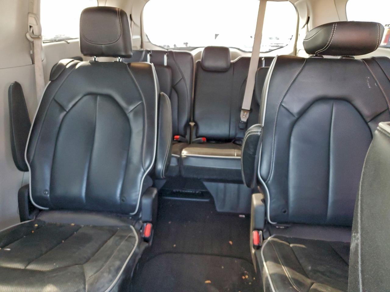 2023 CHRYSLER PACIFICA LIMITED photo 10