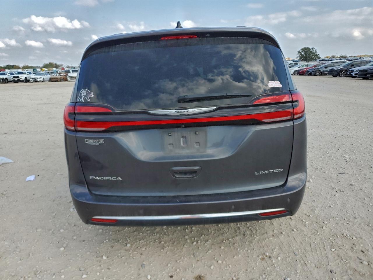 2023 CHRYSLER PACIFICA LIMITED photo 6