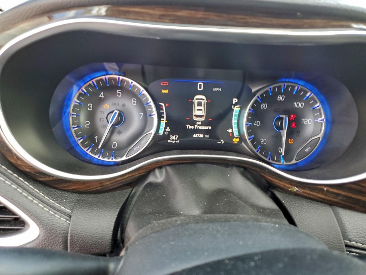 2023 CHRYSLER PACIFICA LIMITED photo 9