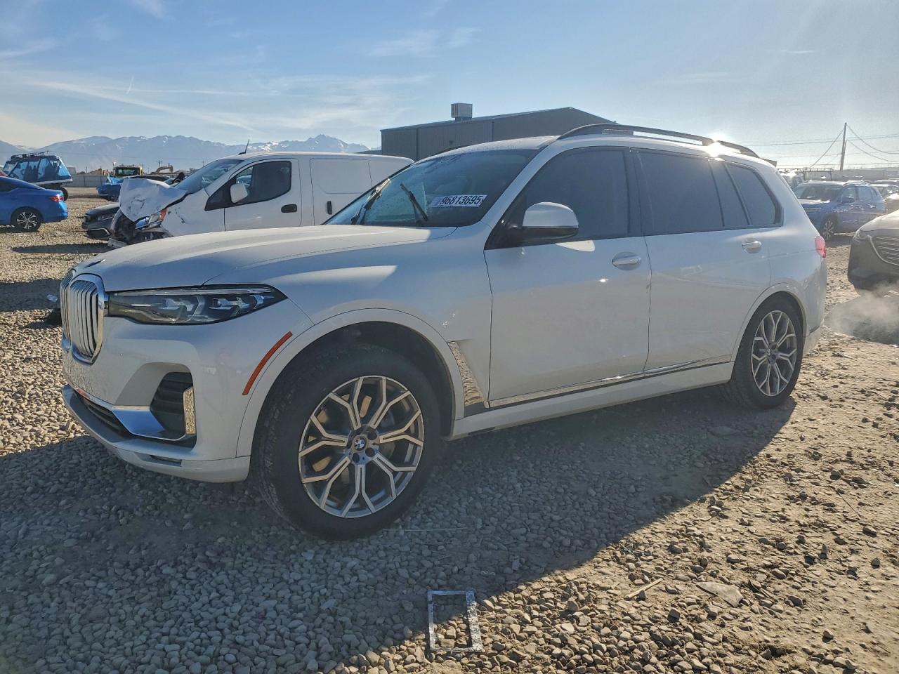 2020 BMW X7
