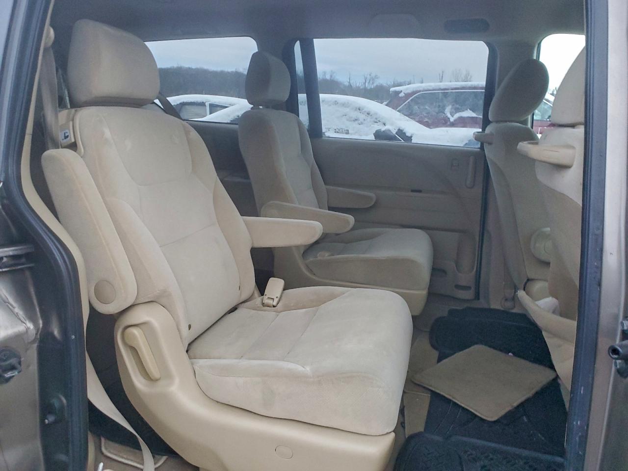 2008 HONDA ODYSSEY LX photo 11