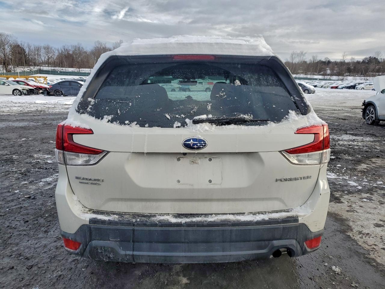 2022 SUBARU FORESTER PREMIUM photo 6