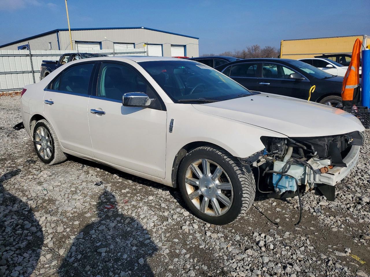 2010 LINCOLN MKZ photo 4