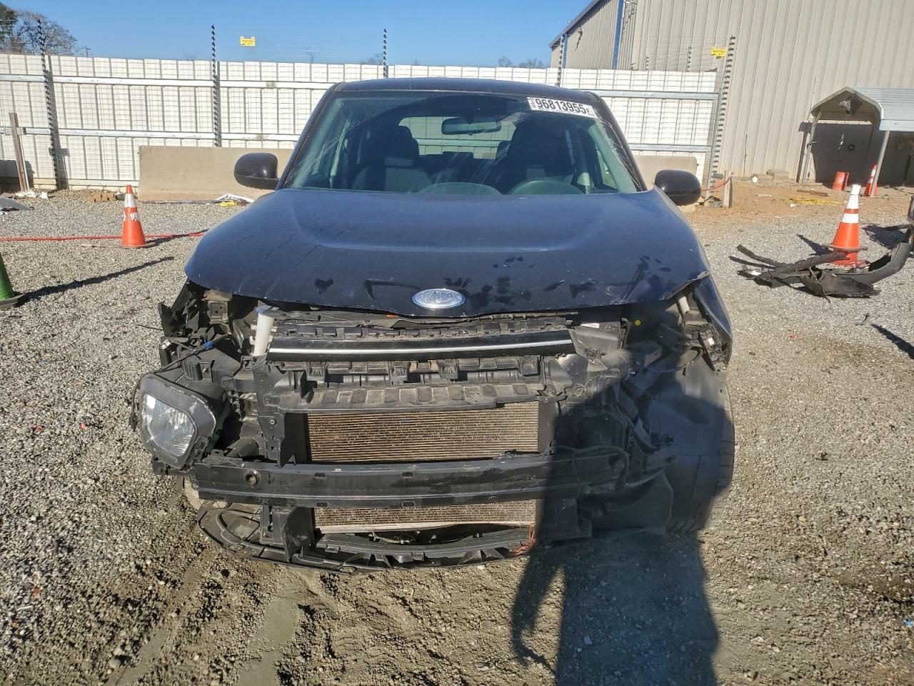2021 KIA SOUL LX photo 5
