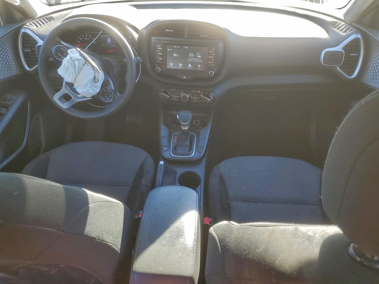 2021 KIA SOUL LX photo 8