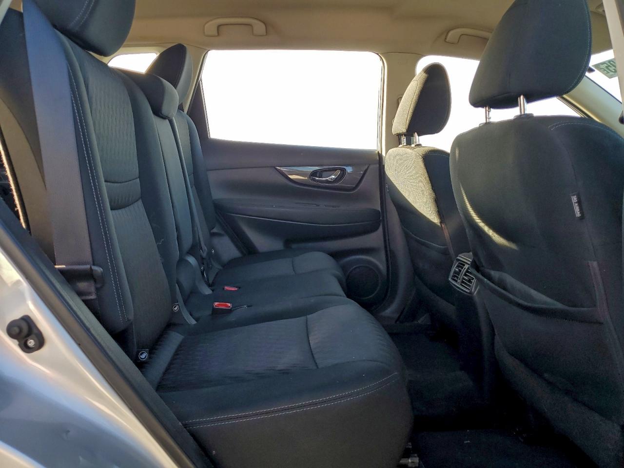 2017 NISSAN ROGUE S photo 11