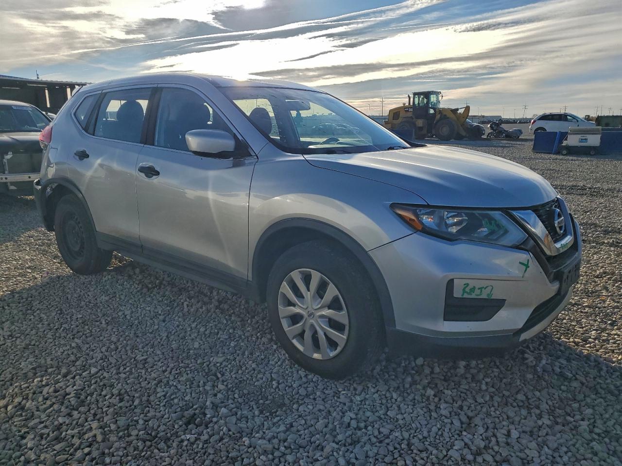 2017 NISSAN ROGUE S photo 4
