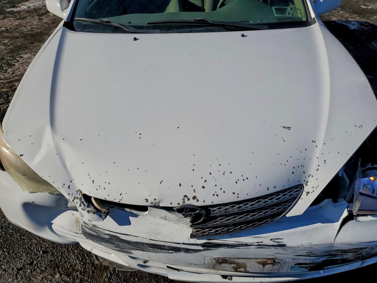 2002 TOYOTA CAMRY LE photo 11