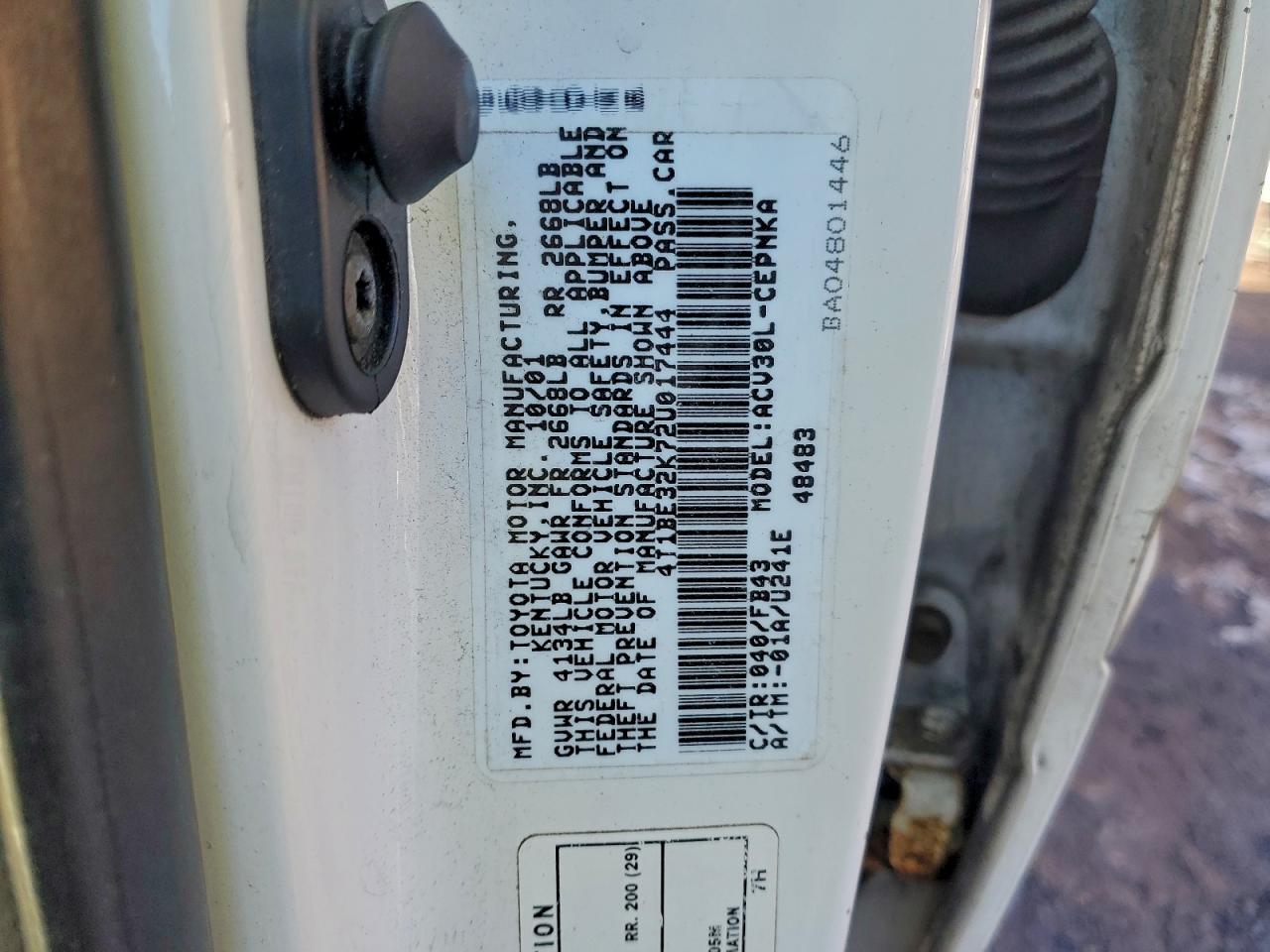 2002 TOYOTA CAMRY LE photo 12
