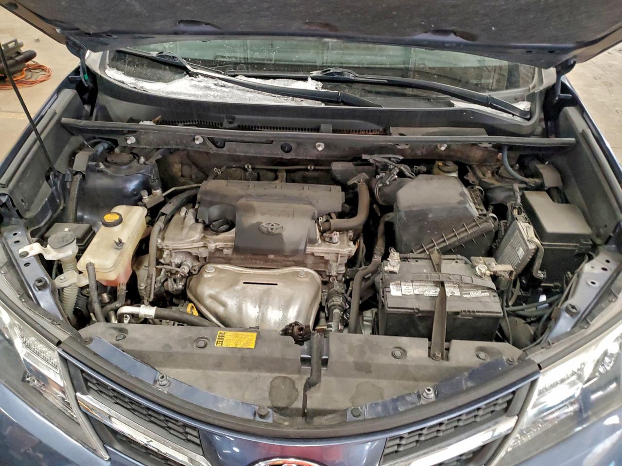 2013 TOYOTA RAV4 LE photo 12