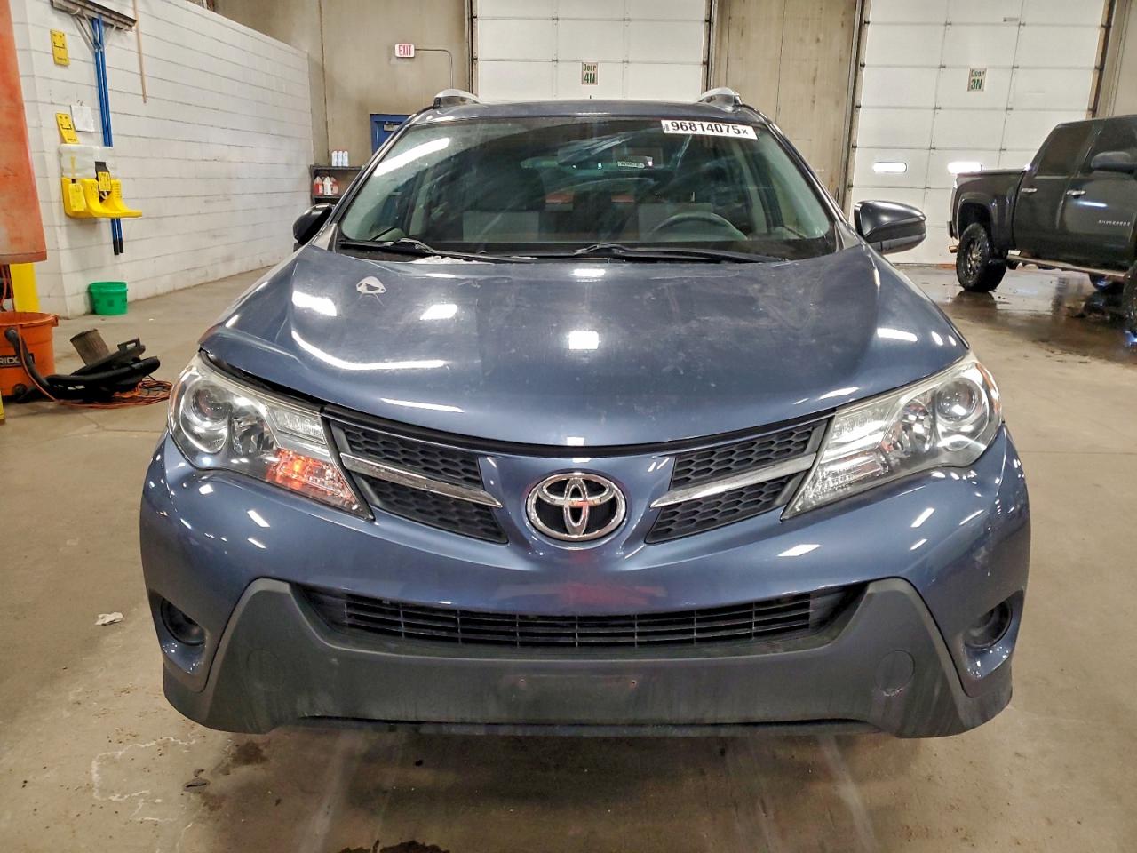 2013 TOYOTA RAV4 LE photo 5