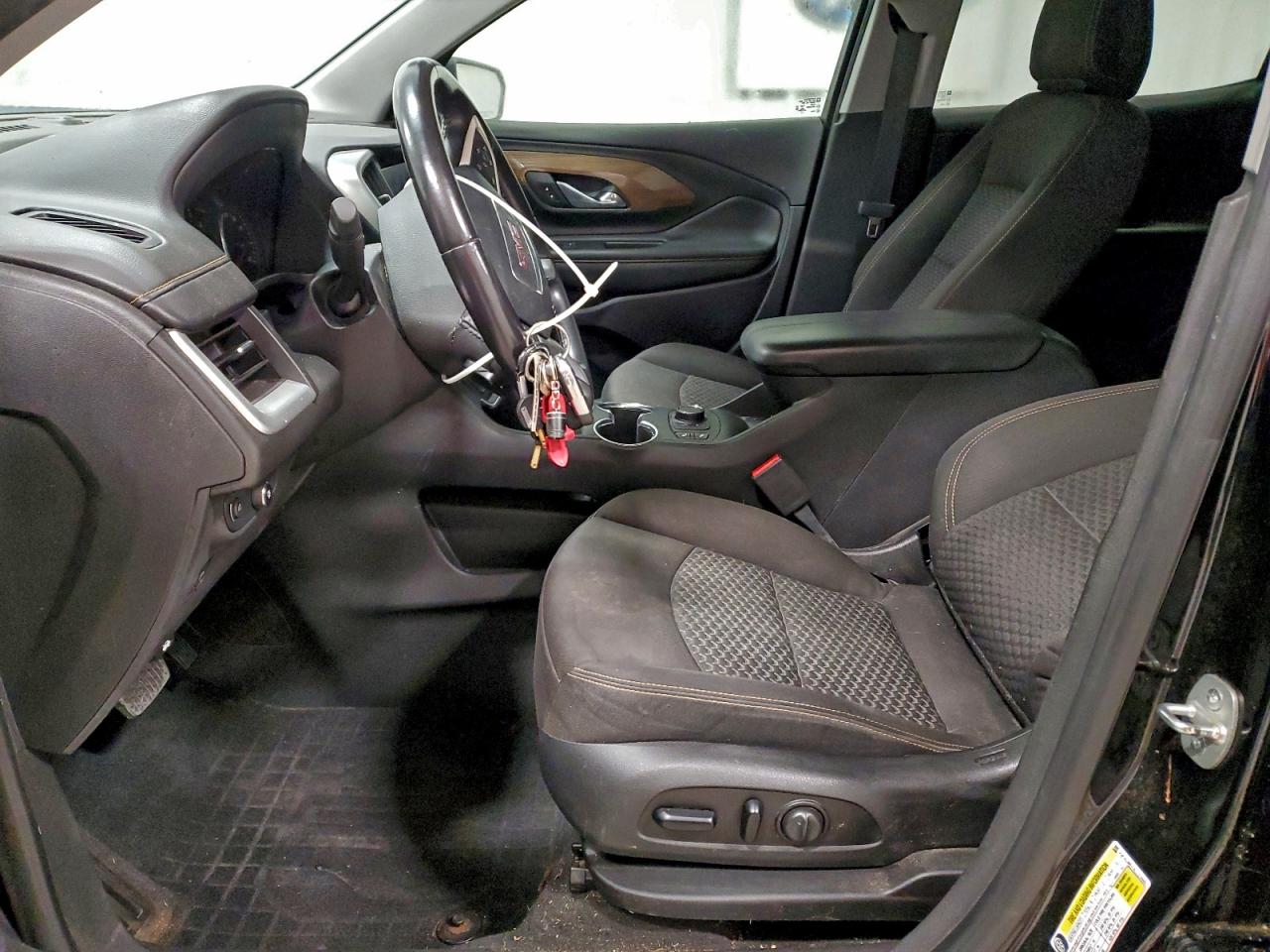 2020 GMC TERRAIN SLE photo 7
