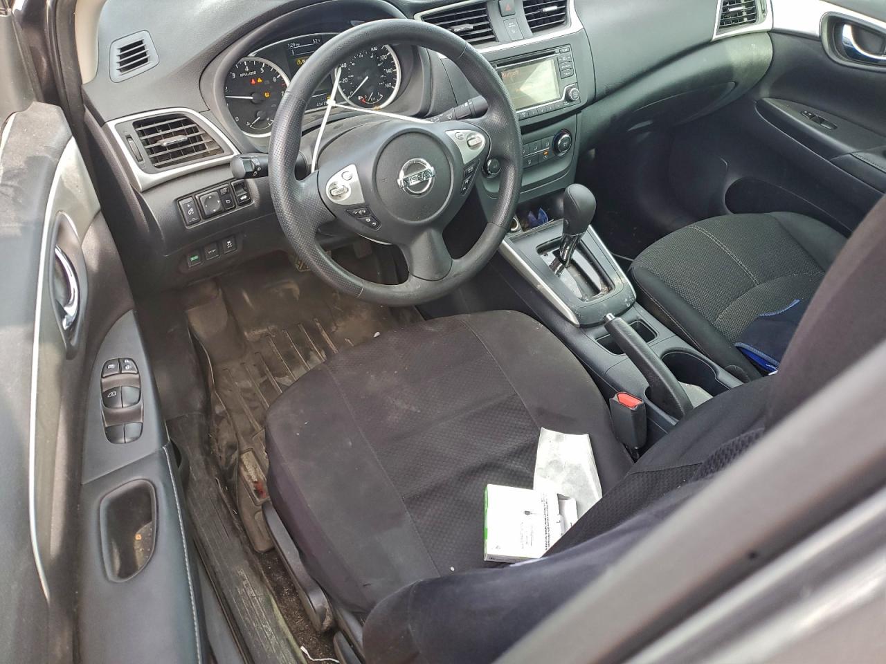 2018 NISSAN SENTRA S photo 8