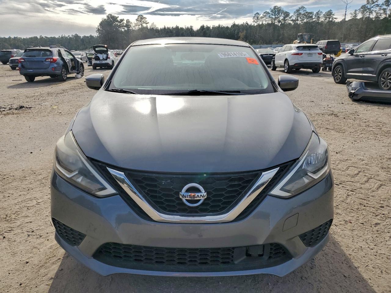 2018 NISSAN SENTRA S photo 5