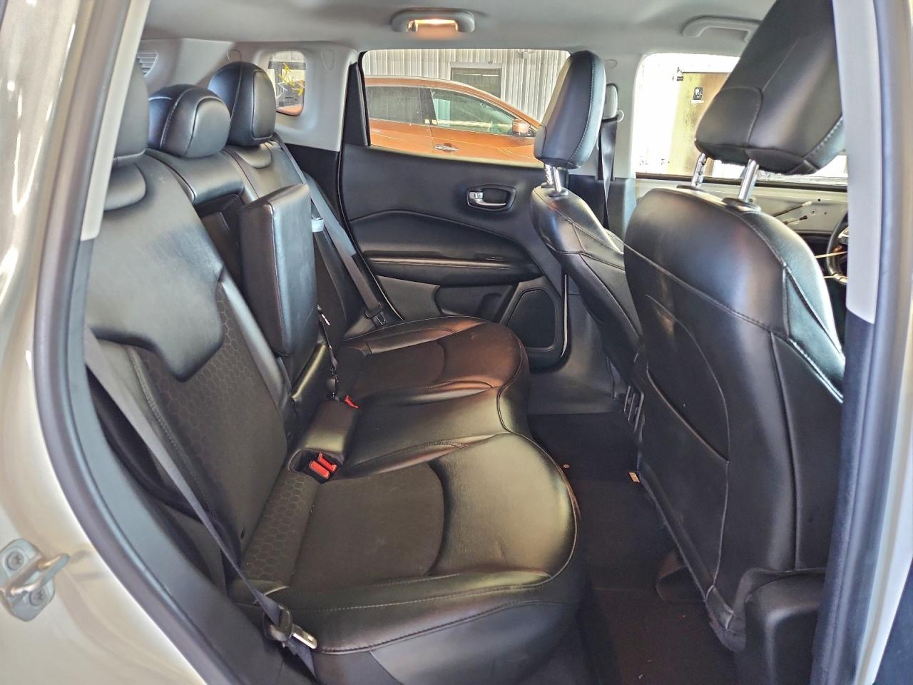 2021 JEEP COMPASS LATITUDE photo 11