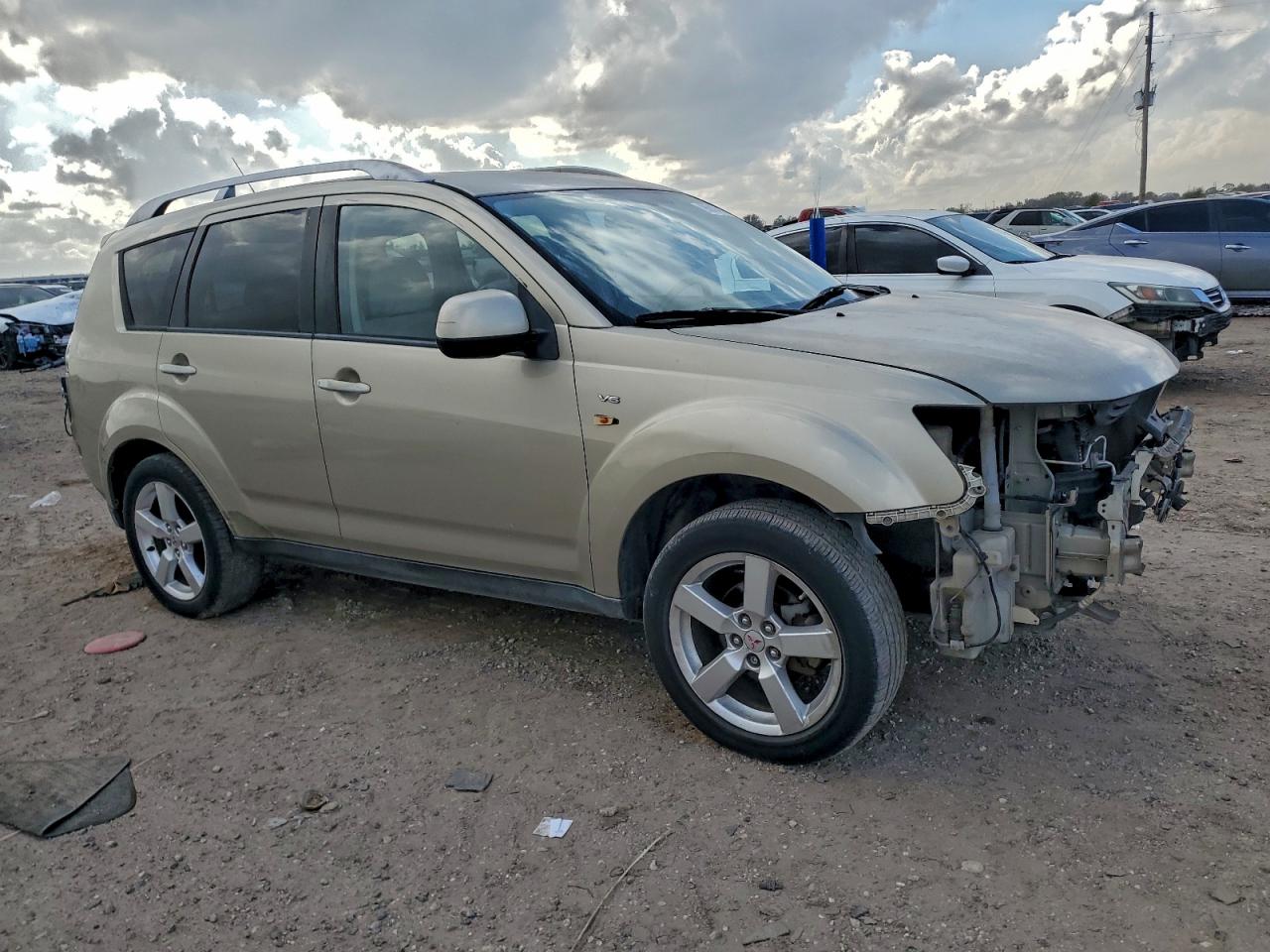 2008 MITSUBISHI OUTLANDER XLS photo 4