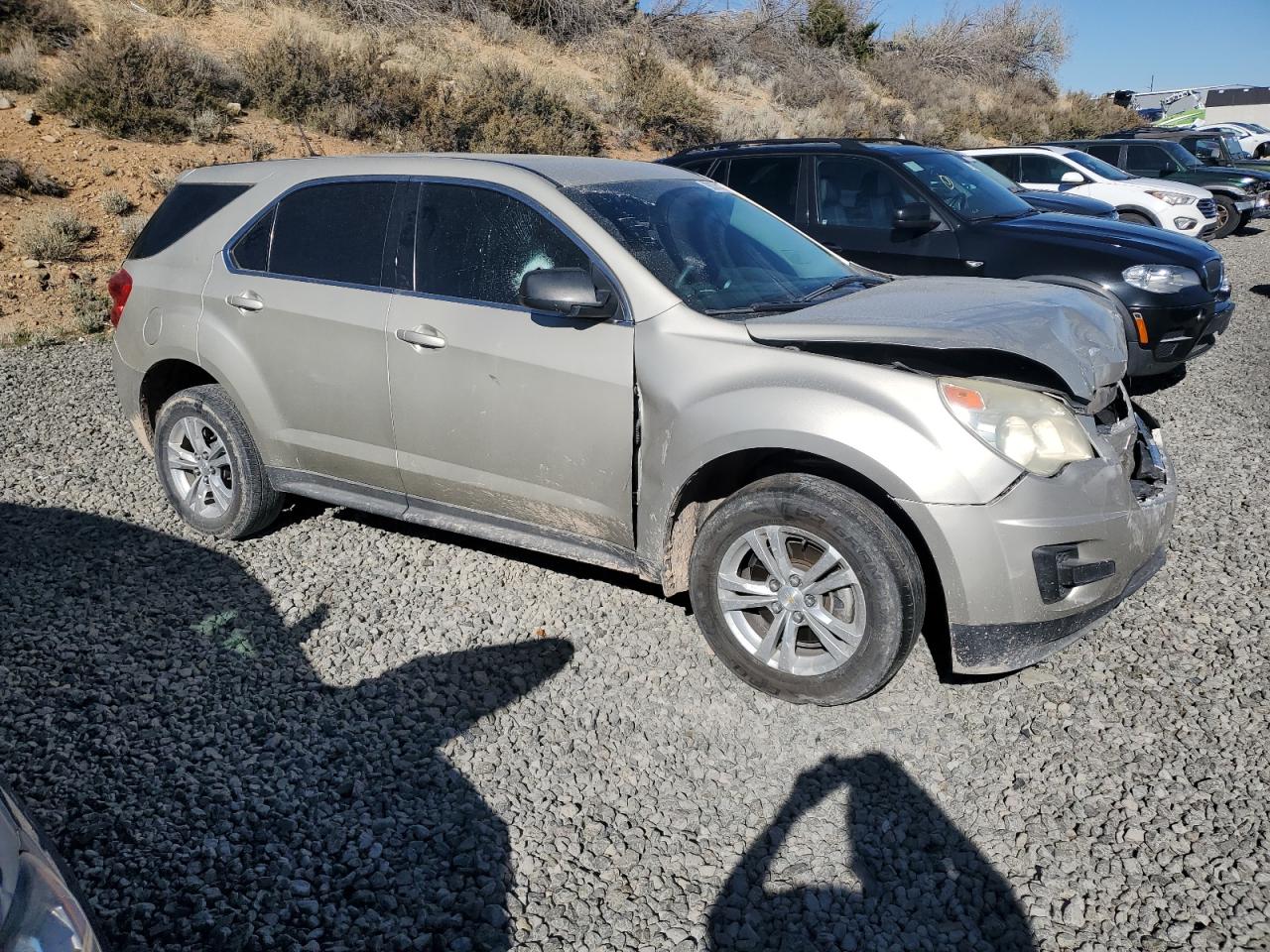 2014 CHEVROLET EQUINOX LS photo 4